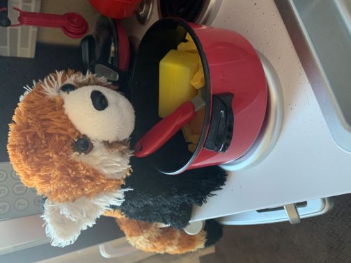 Hamlet cooking dinner